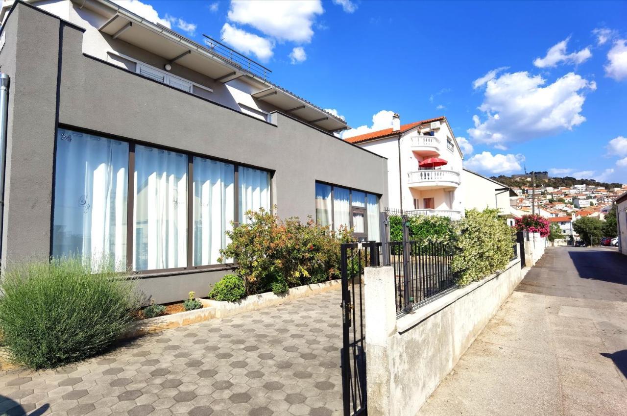 Apartments Ella Šibenik Exteriér fotografie