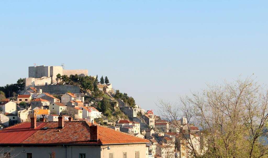 Apartments Ella Šibenik Pokoj fotografie